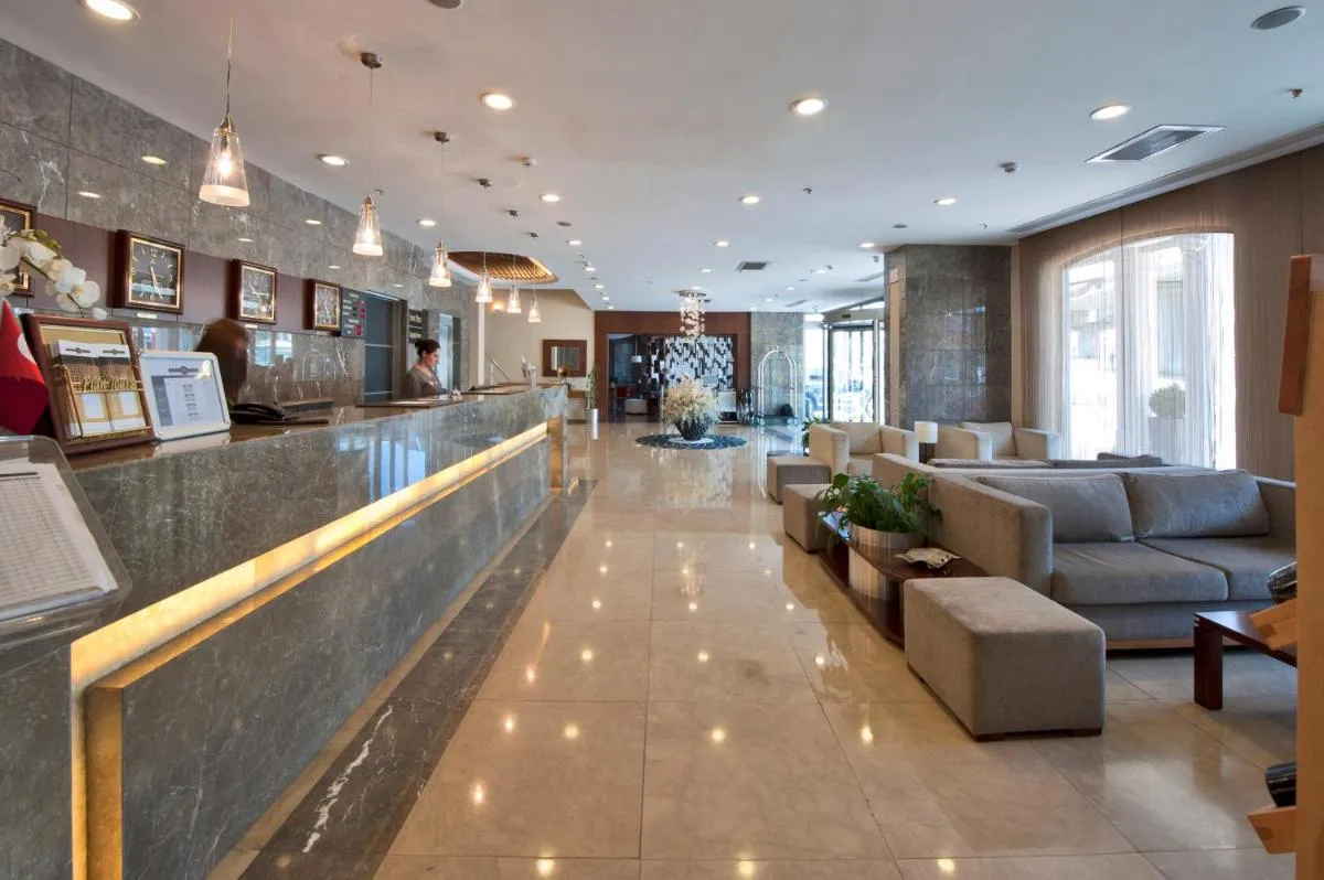 Image 5 of Grand S Hotel