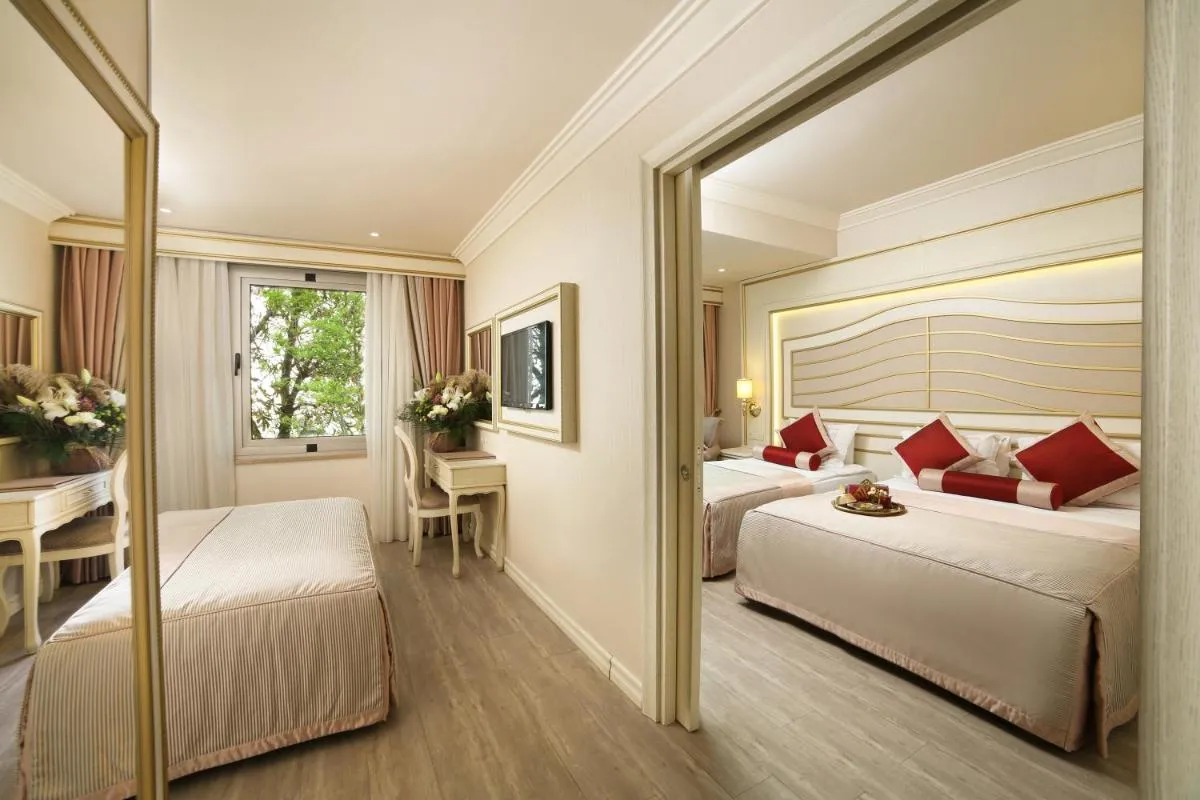 Image 1 of Halifaks Hotel