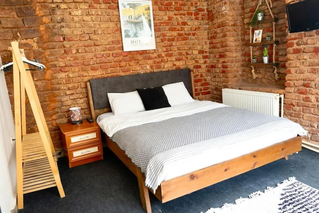 Image of Historical Apartment Close Istıklal