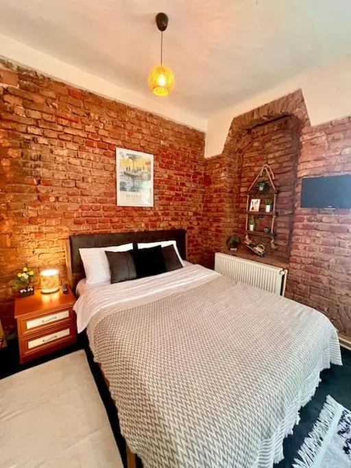 Image 3 of Historical Apartment Close Istıklal