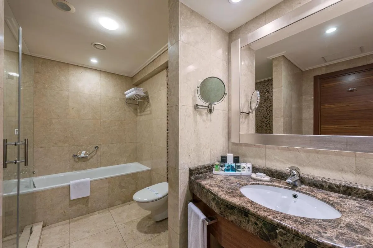 Image 2 of Holiday Inn Sisli, an IHG Hotel