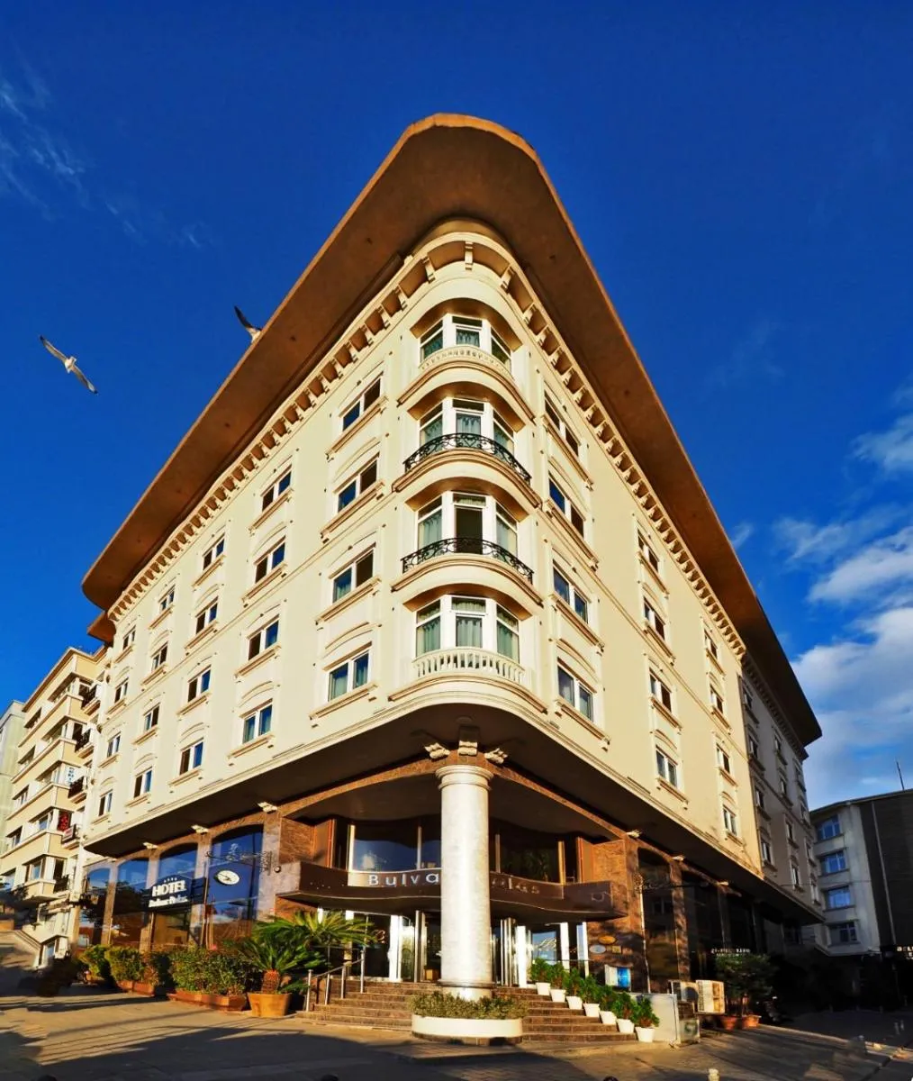 Image 4 of Hotel Bulvar Palas