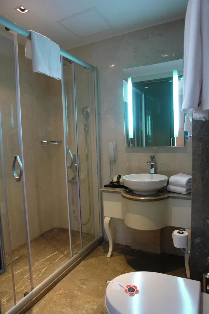 Image 4 of Hotel Le Mirage
