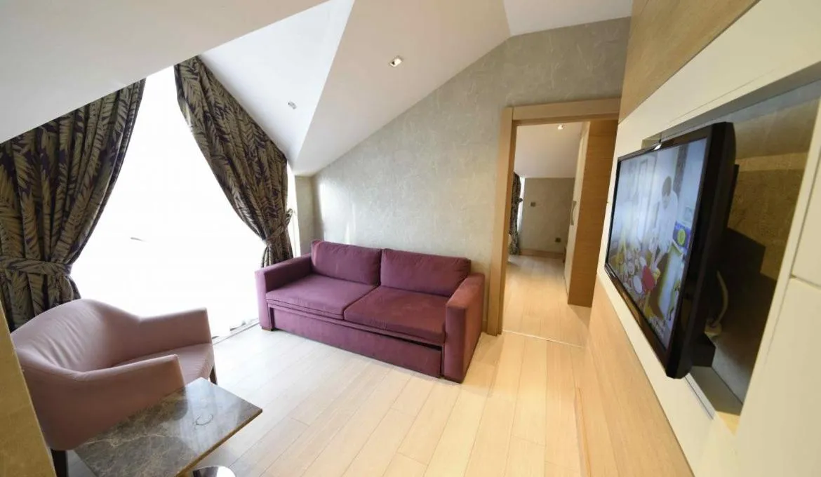 Image 2 of Hotel Le Mirage