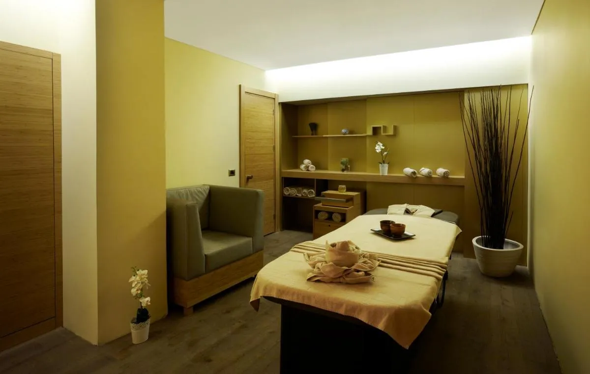 Image 2 of Istanbul Gonen Hotel