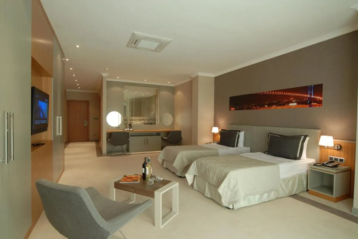 Image 3 of Klas Hotel