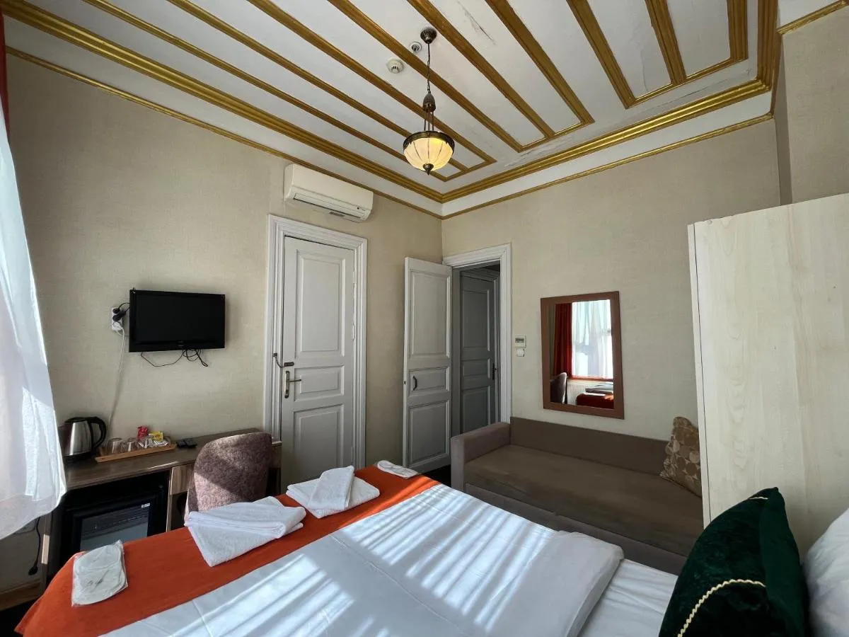 Image 4 of Le Safran Suite Hotel