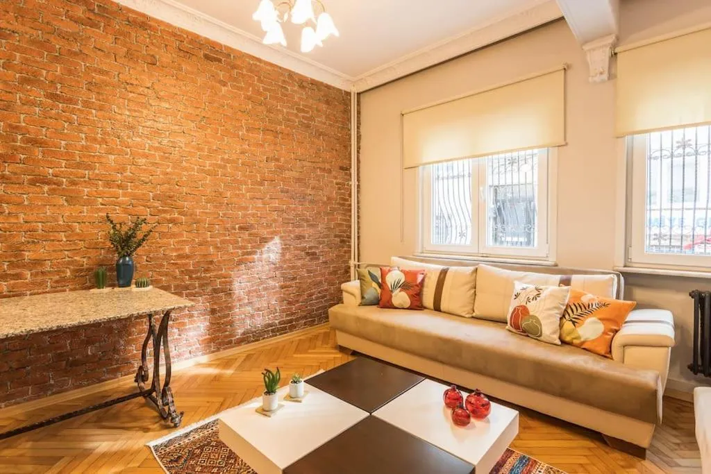 Image of Luxury & Spacious 1BR Near CVK Bosphrous Taksim