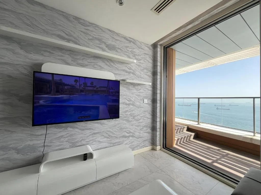 Image of Marmara Magic: Jacuzzi Getaway