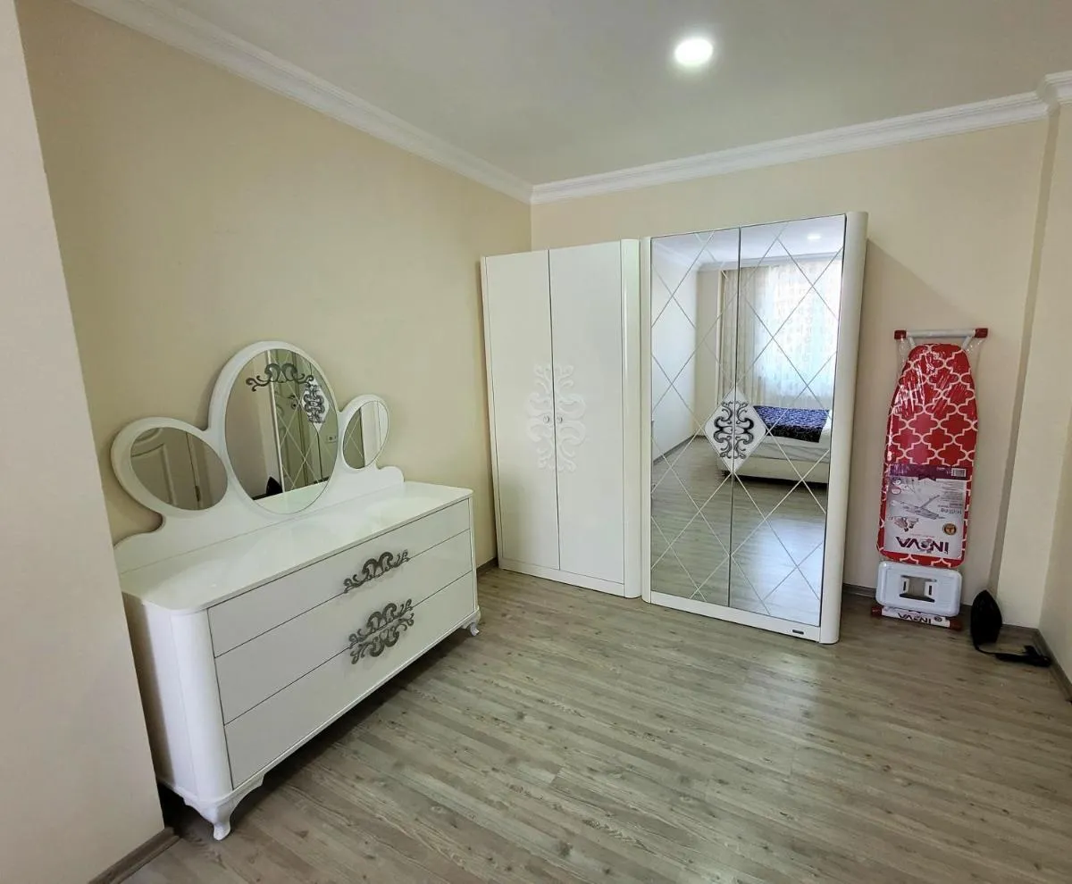 Image 2 of Masif House