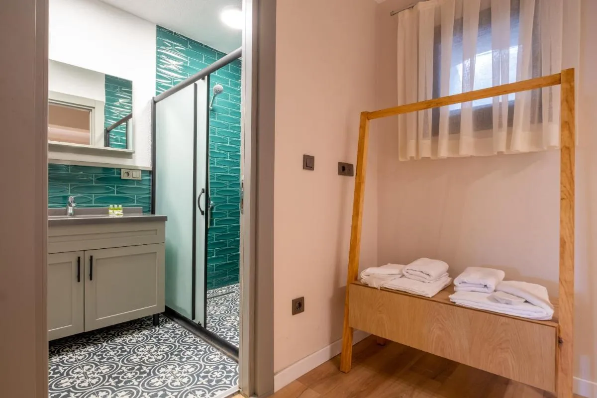Image 2 of Mayer Beyoglu Apartments
