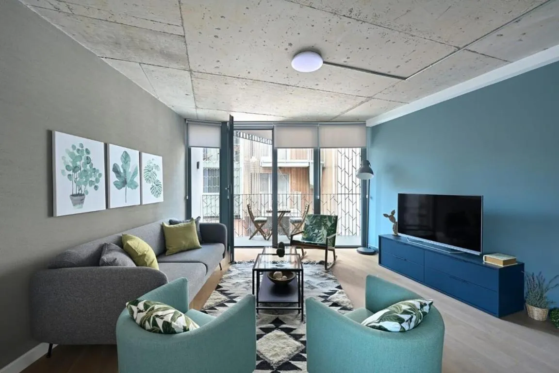 Image of Modern Bright Newly Designed 2bed2bath Home! #216