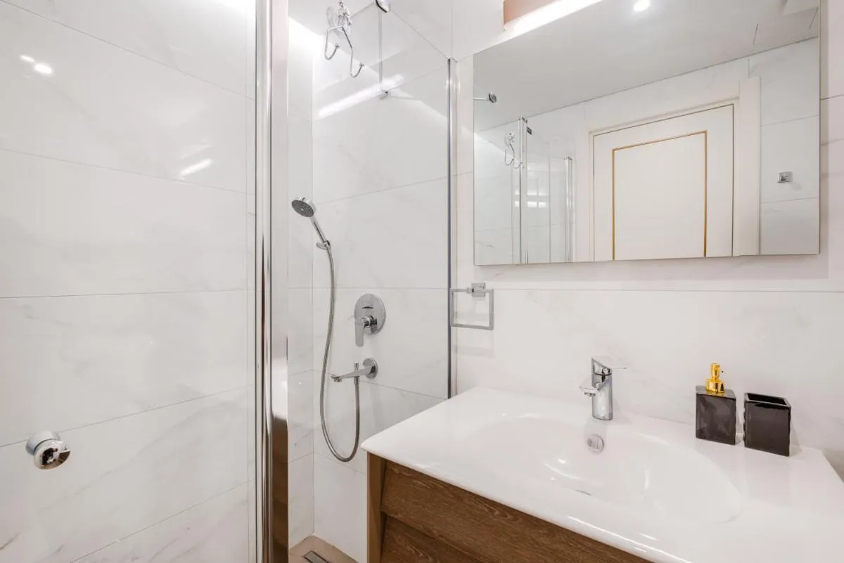 Image 6 of Modern Residence 5 min to Taksim Sq Near Metro