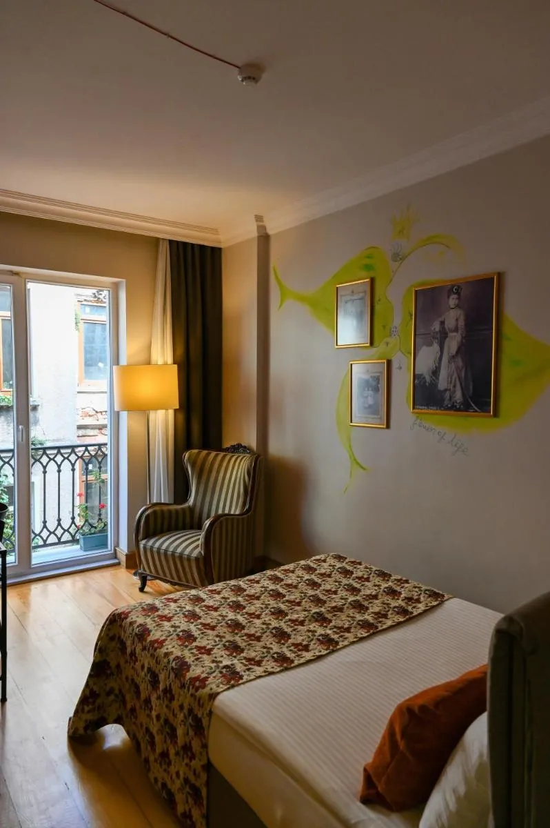 Image 4 of No11 Hotel & Apartments