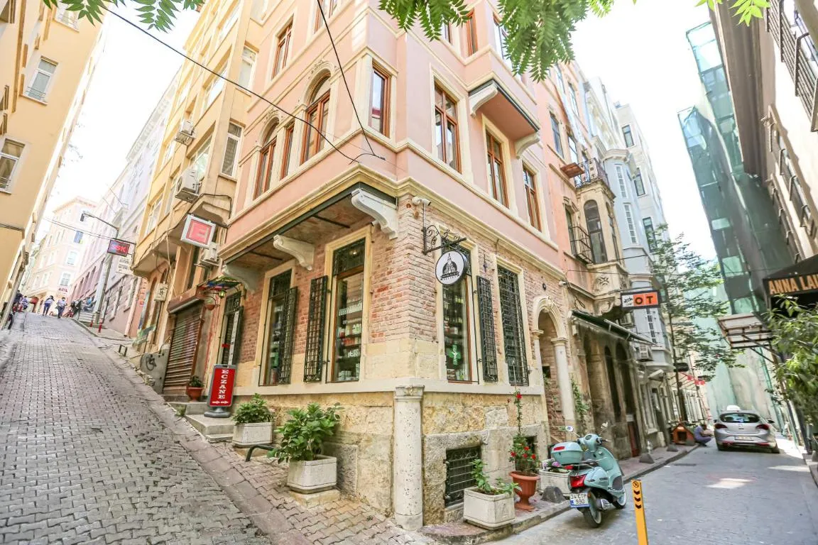 Image of No 8 Galata