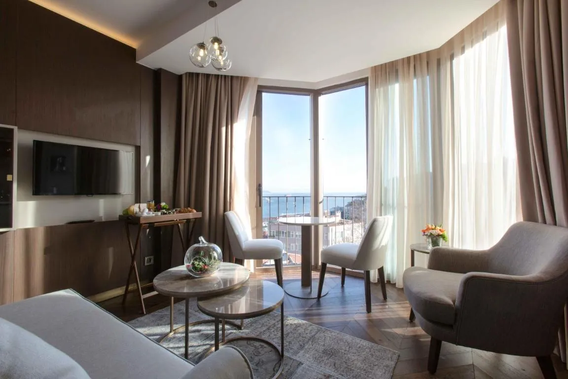 Image of Noble22 Suites-Special Category