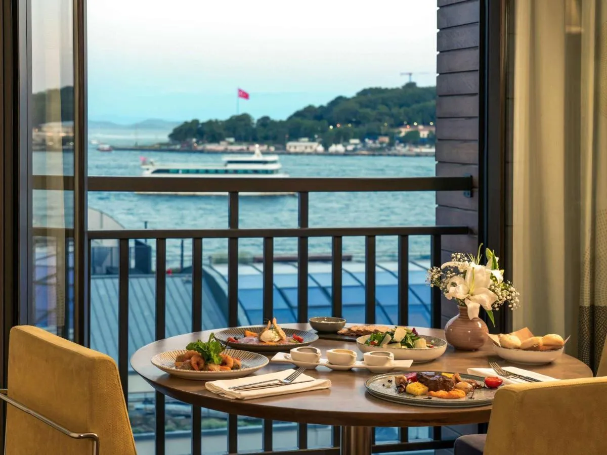 Image 5 of Novotel Istanbul Bosphorus Hotel