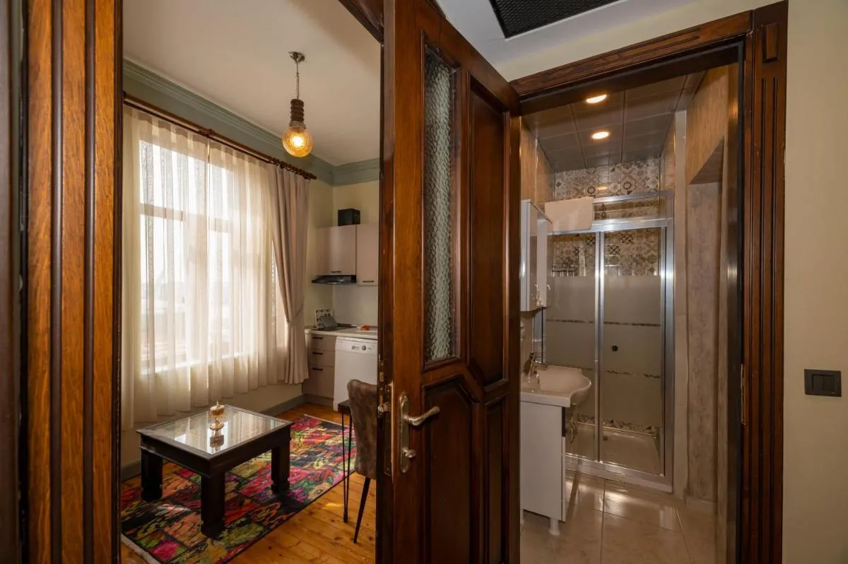 Image 1 of O’Pera Okanlı Suites