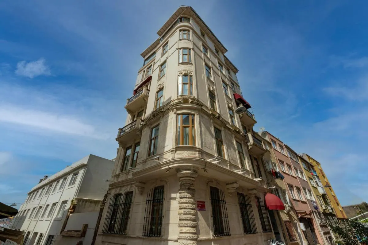Image 4 of O’Pera Okanlı Suites