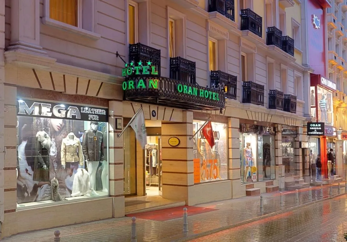Image 6 of Oran Hotel