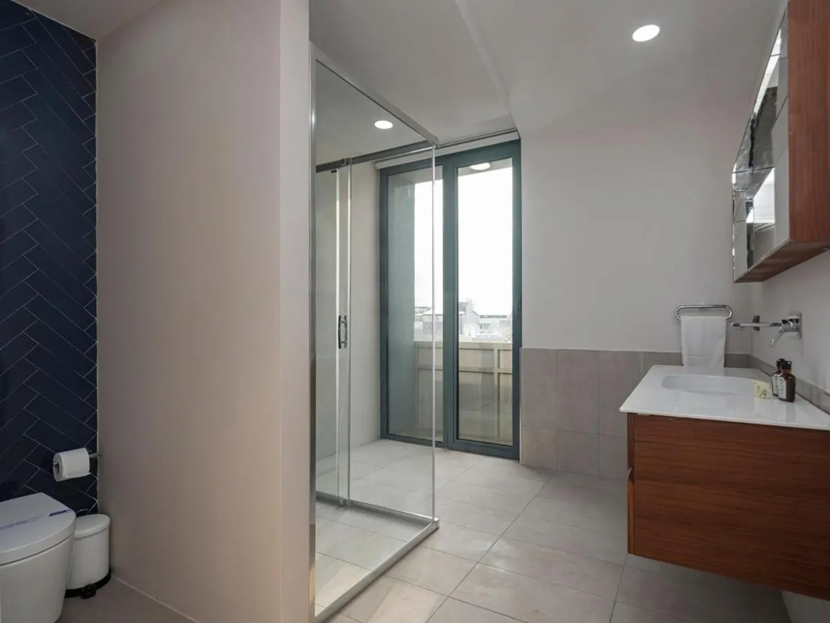 Image 2 of Penthouse Duplex 3br25bath Bosphorus Views! #70