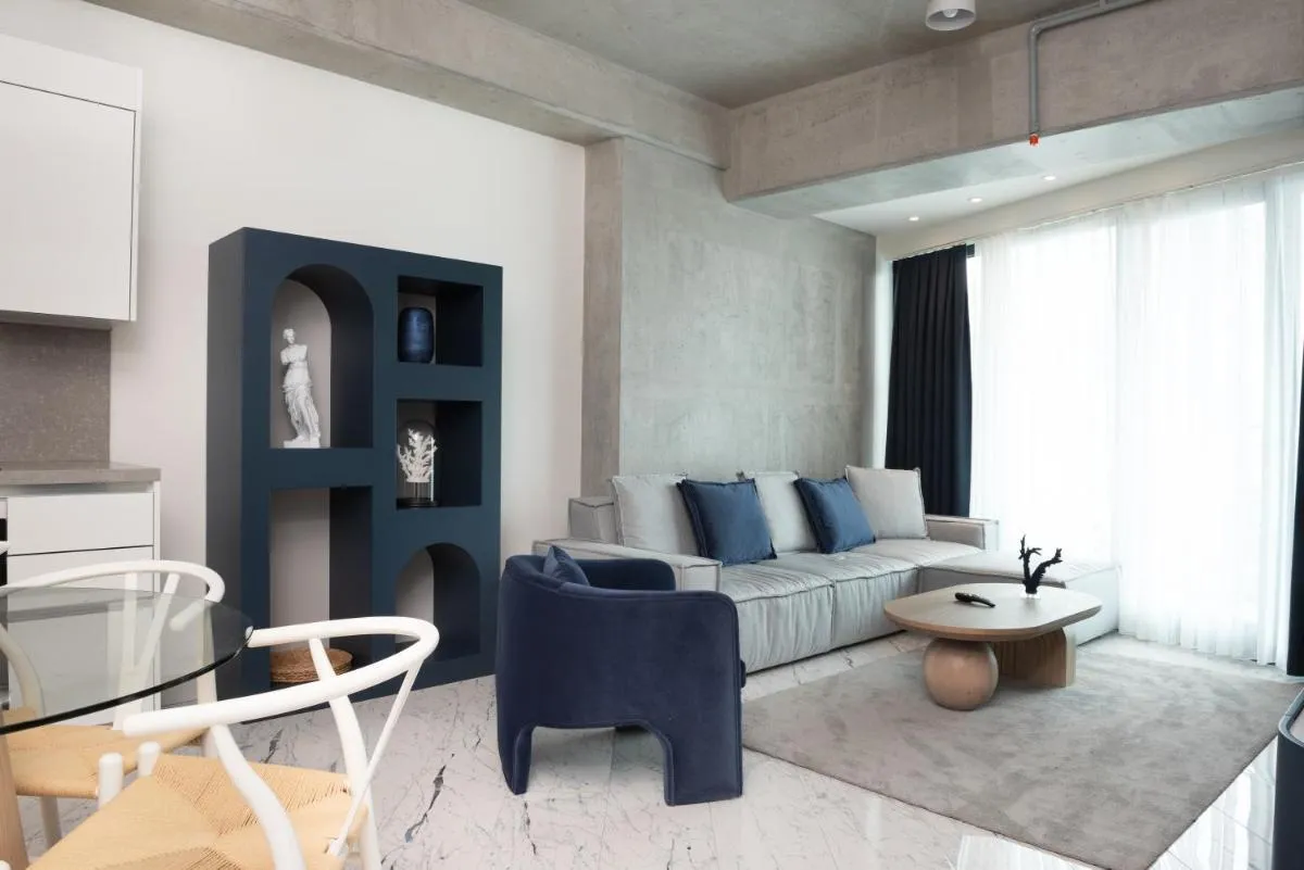 Image 5 of Queen Residence By A