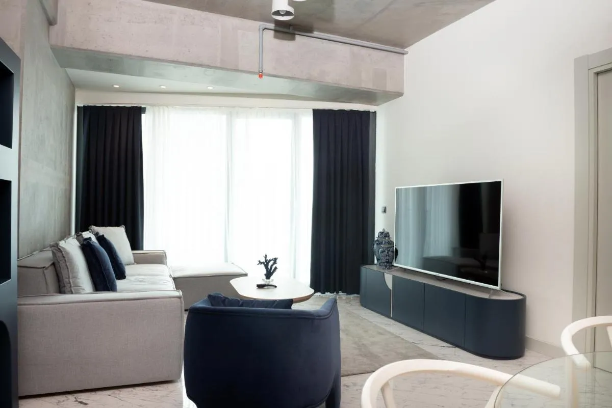 Image 3 of Queen Residence By A