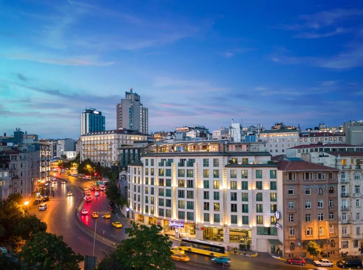 Image 2 of Radisson Blu Hotel Istanbul Pera