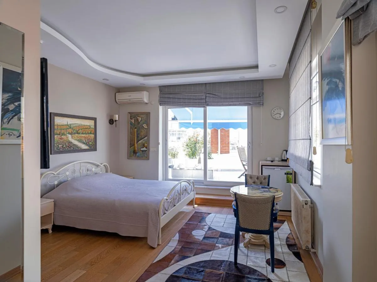 Image 5 of Ragip Pasha Apartments