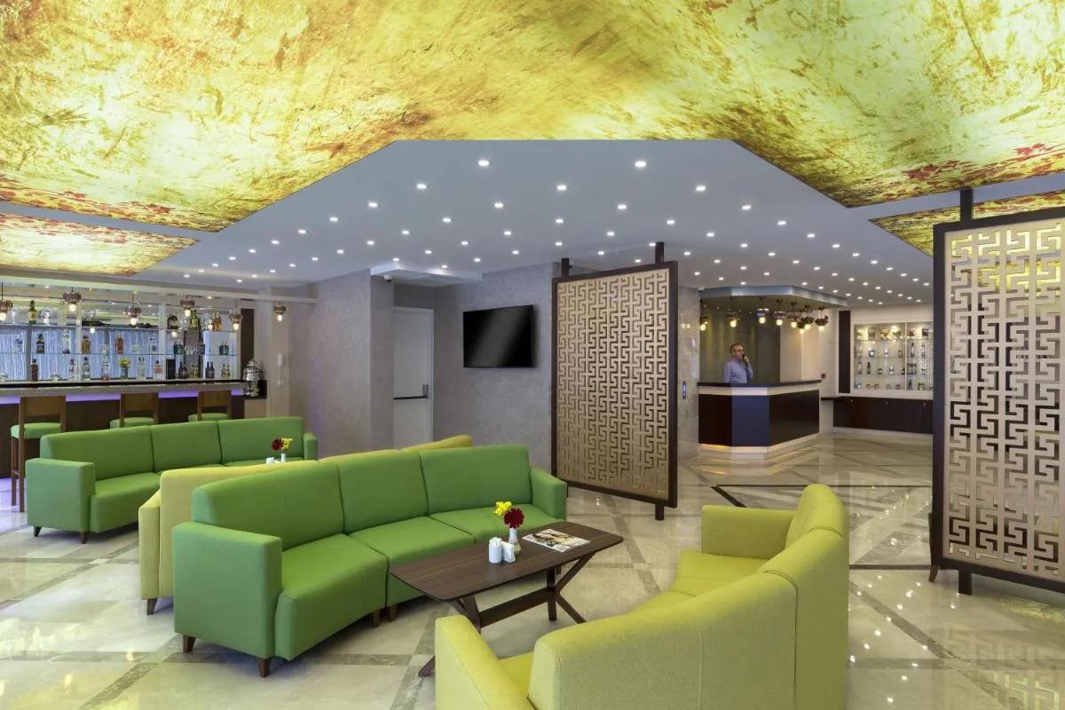 Image 2 of Regard Hotel
