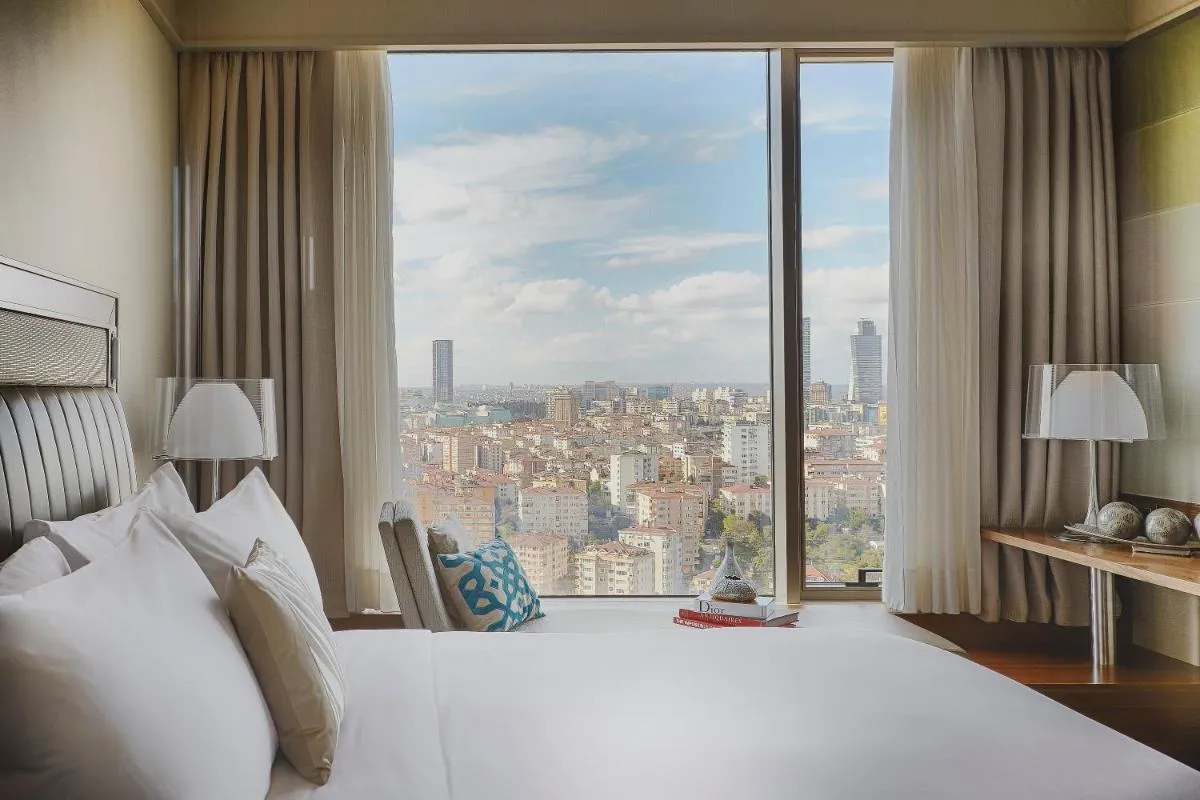 Image 2 of Renaissance Istanbul Polat Bosphorus Hotel
