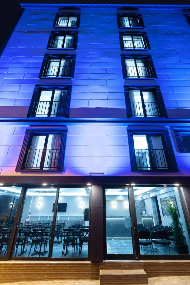 Image 5 of Ria Suites Boutique Hotel