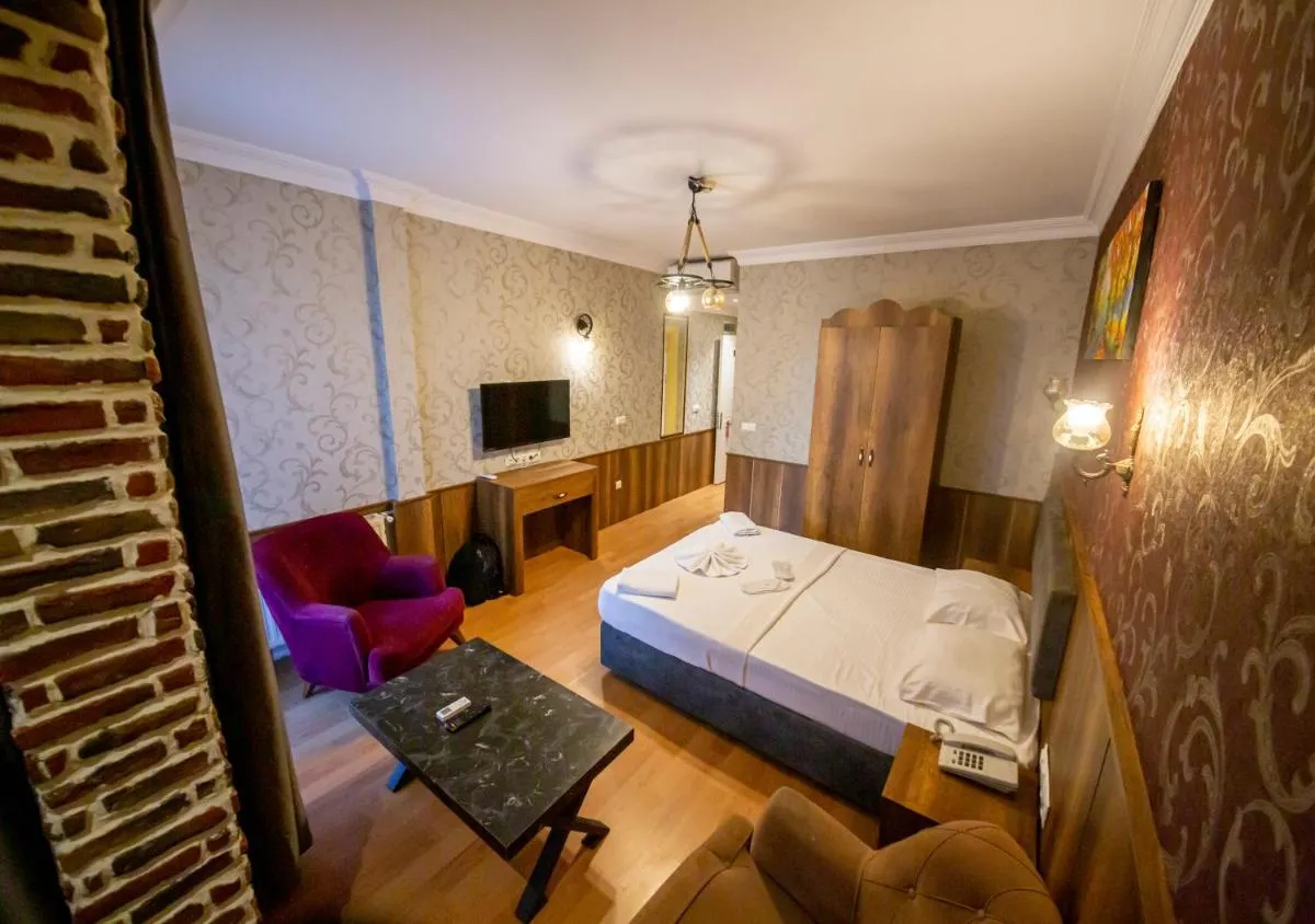 Image 1 of Royal Palace Hotel