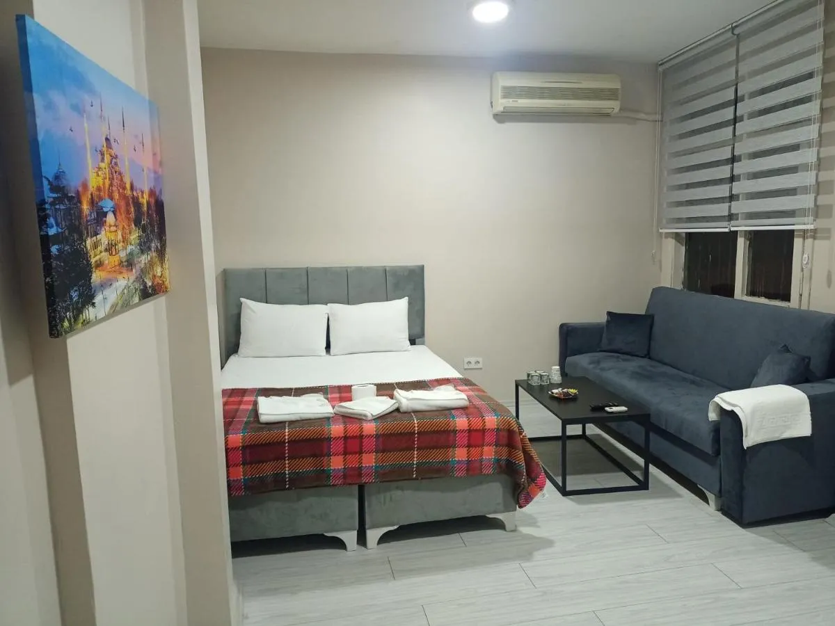 Image 2 of SUİTAVA 102