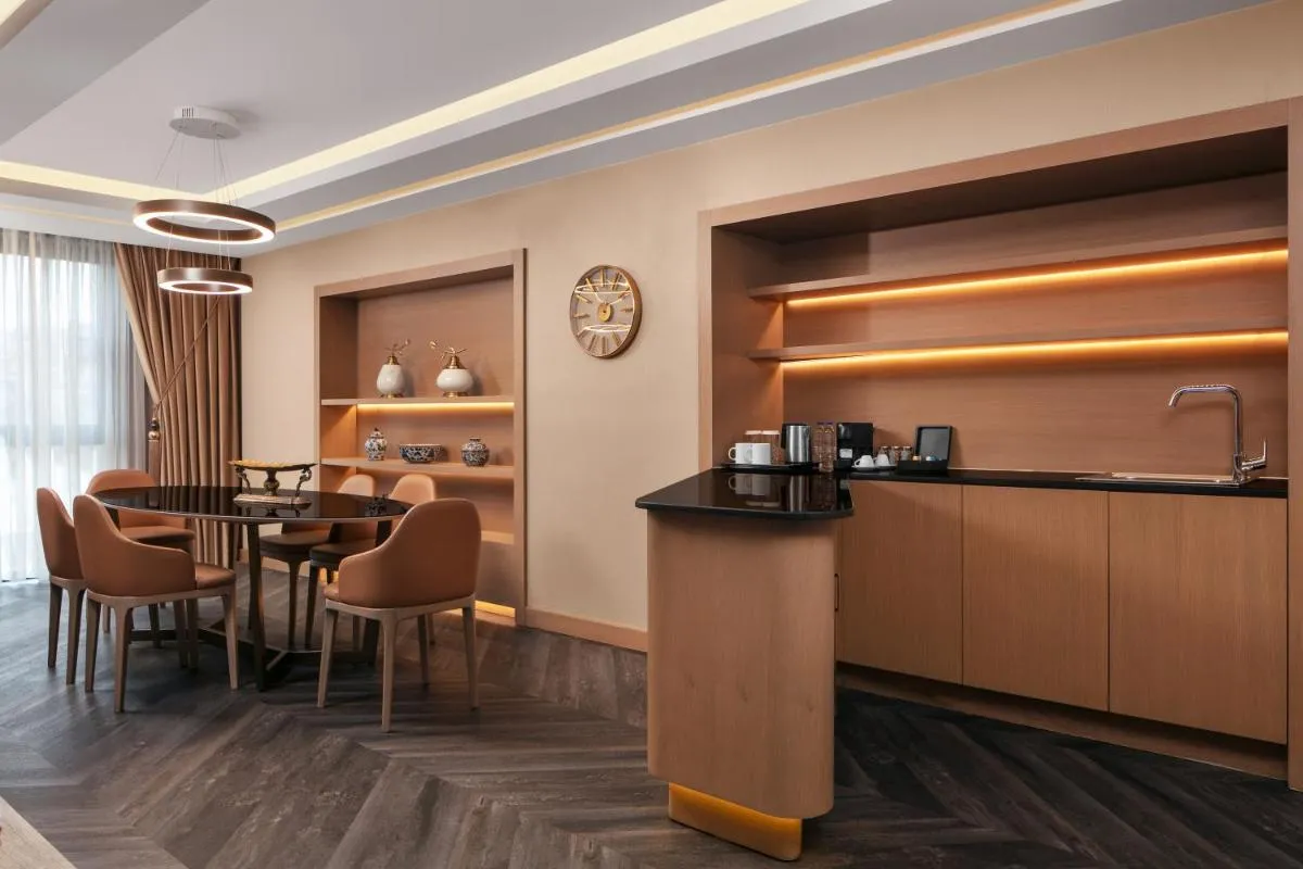 Image 4 of Sheraton Istanbul City Center