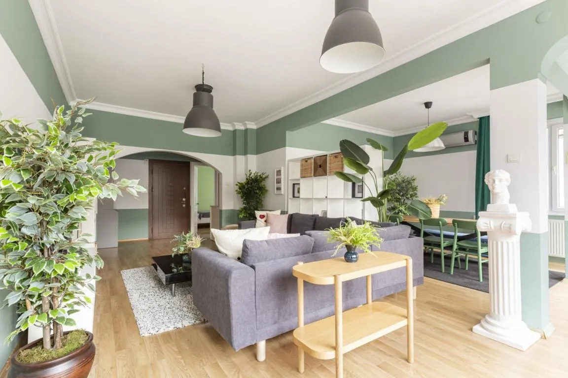Image of Sleek Flat w Balcony 8 min to Coast on Bagdat Ave