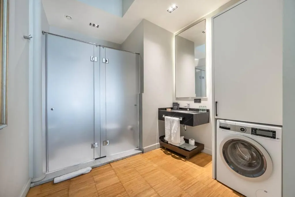 Image 2 of Spacious Flat in Galata