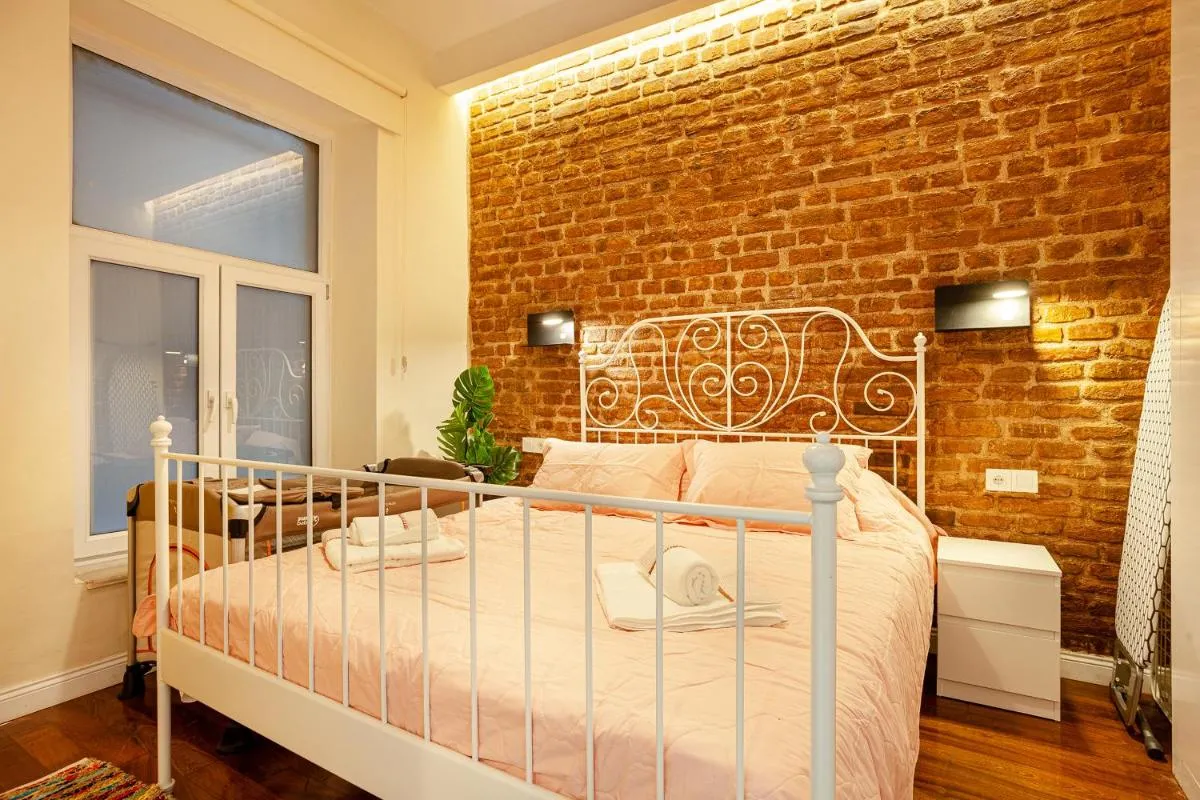 Image 6 of Stylish Flat Near Istiklal Street