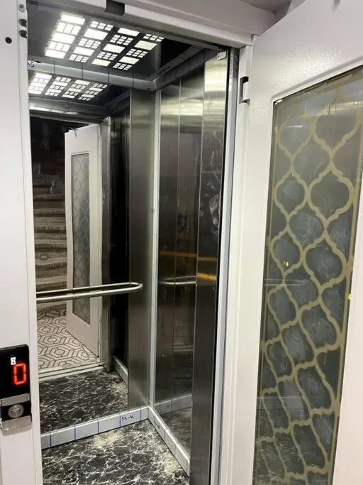 Image 5 of Super luxurious deluxe flat 2