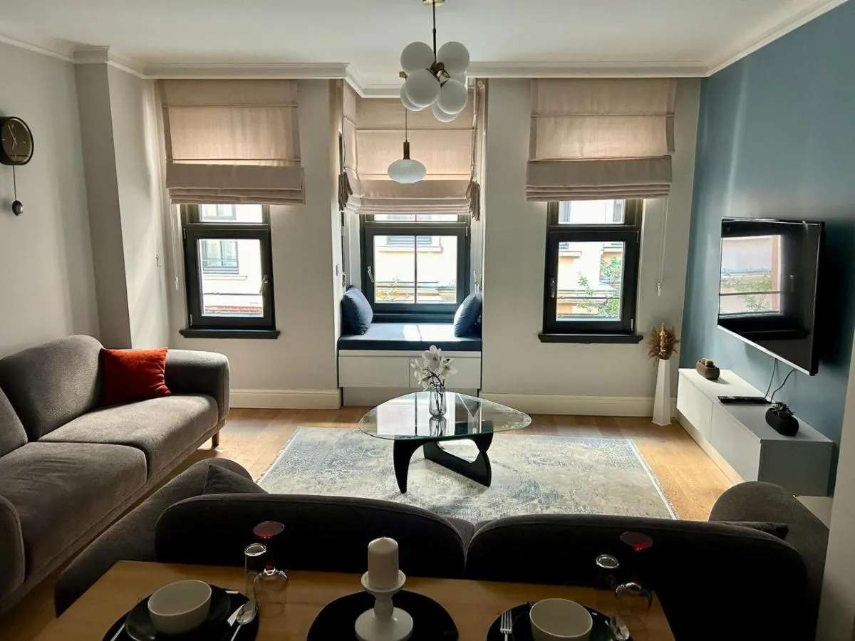 Image 5 of Taksim Lagirio Residence