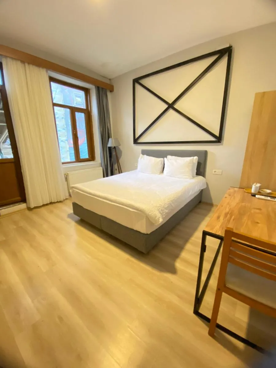 Image 5 of Tasteful Studio with terace – On the Kadıköy seaside
