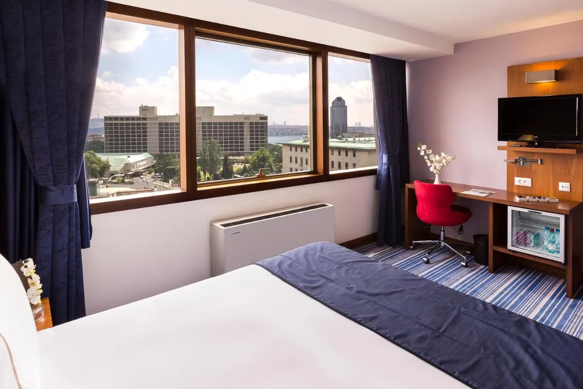 Image 5 of Taxim Express Bosphorus Hotel