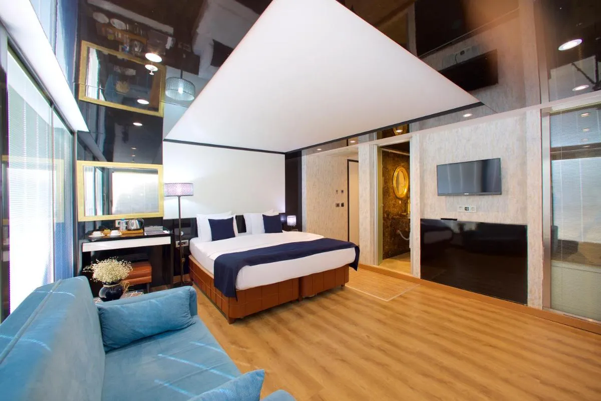 Image 3 of The Hera Platinum Hotel