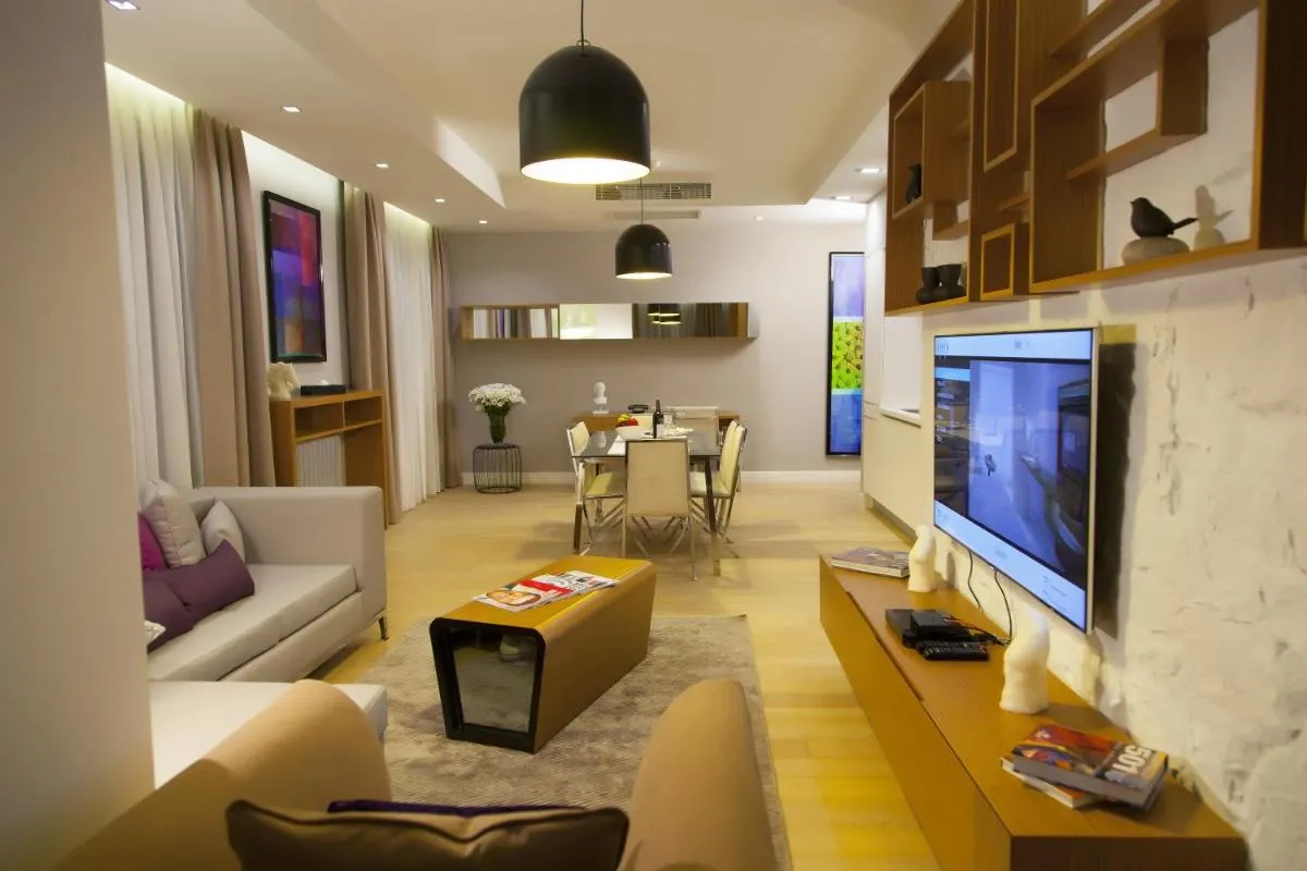 Image 4 of The Leos Residence