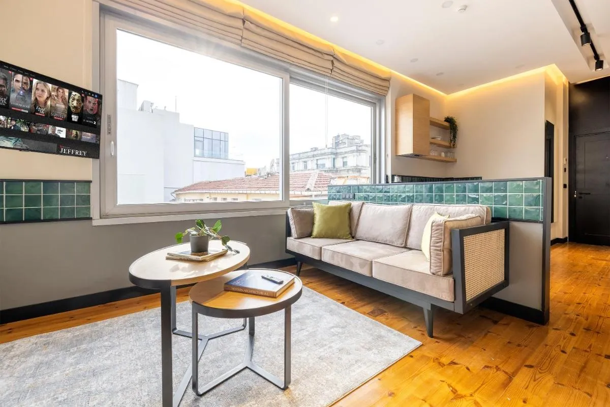 Image 4 of Upside Apartments