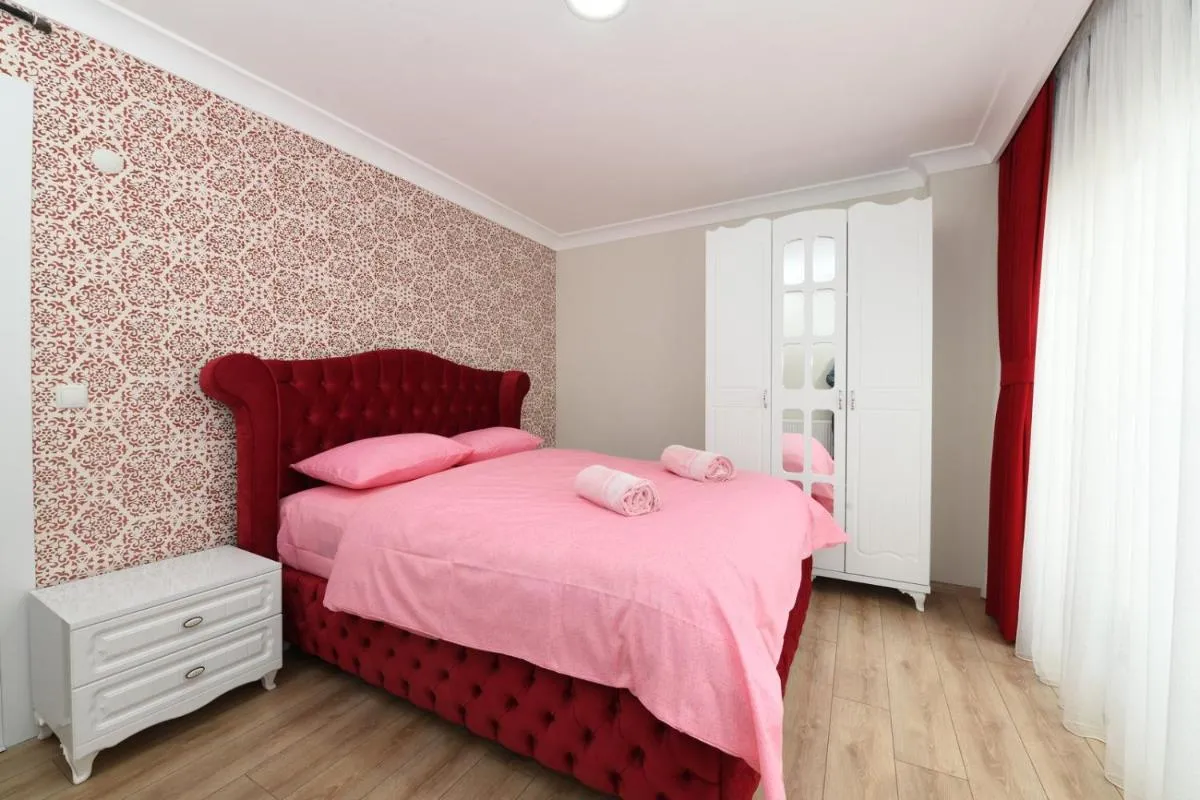 Image 6 of Uzay Suite 2