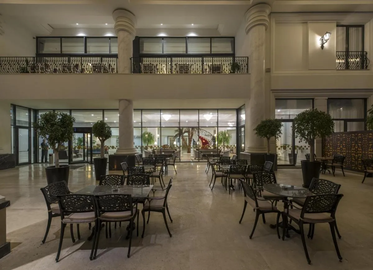 Image 3 of Vialand Palace Hotel
