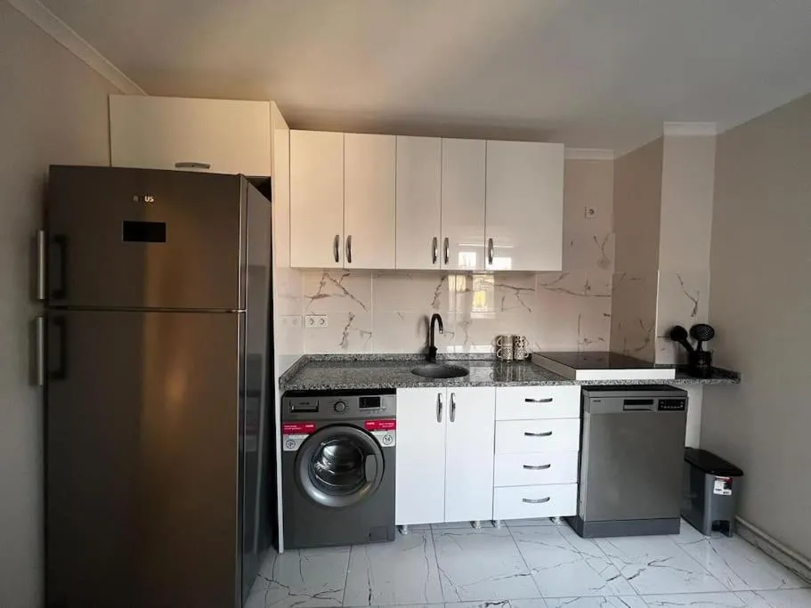 Image 3 of Wonder Homes 5- Ultra Luxury, 4BR, 2BA, AC, Sea View Karaköy