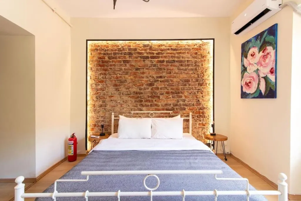 Image 2 of 1BR Central Flat 5 Min Walk to Istiklal in Beyoglu