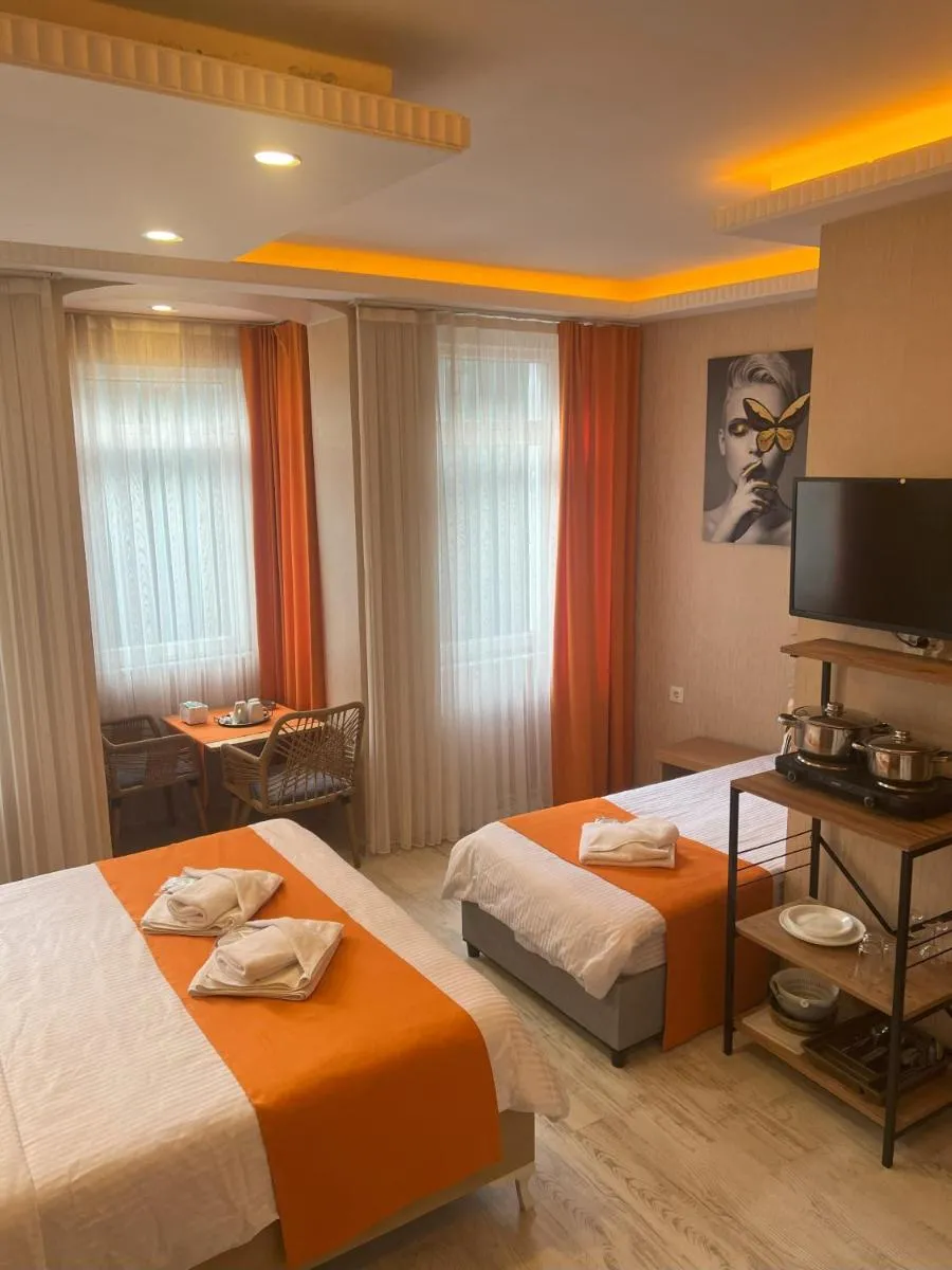 Image 4 of AURA HOTEL